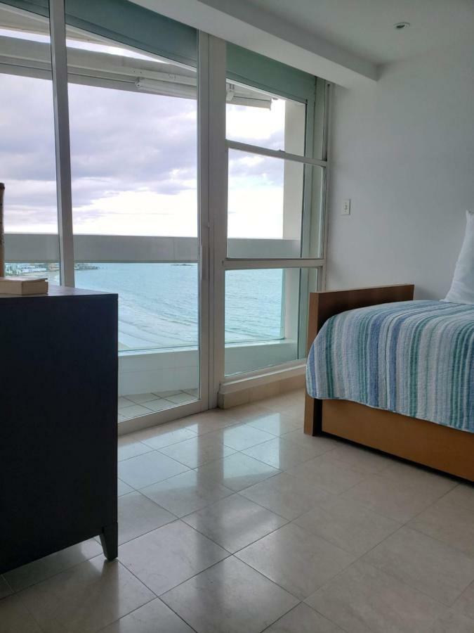 Isla Verde High Tech 3 Bedroom/2 Bathroom Каролина Екстериор снимка